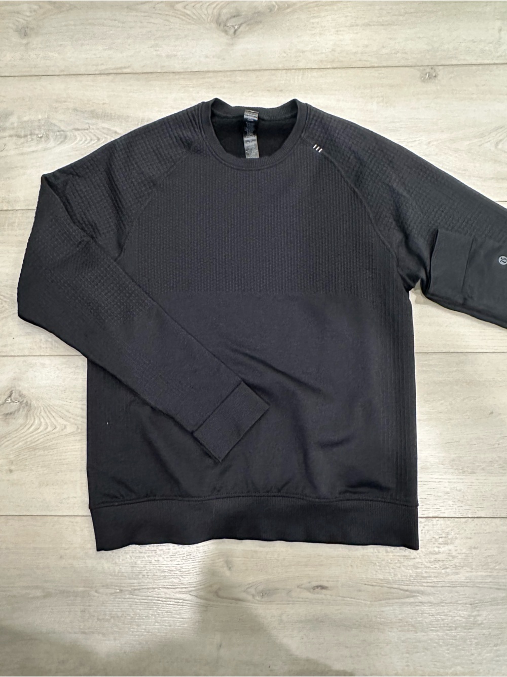 Lululemon Black Merino Wool Seamless Long Sleeve Top S/P